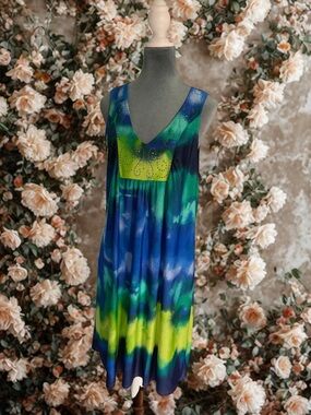 ONE WORLD Blue and Lime V-Neck Tie-Dye Tunic